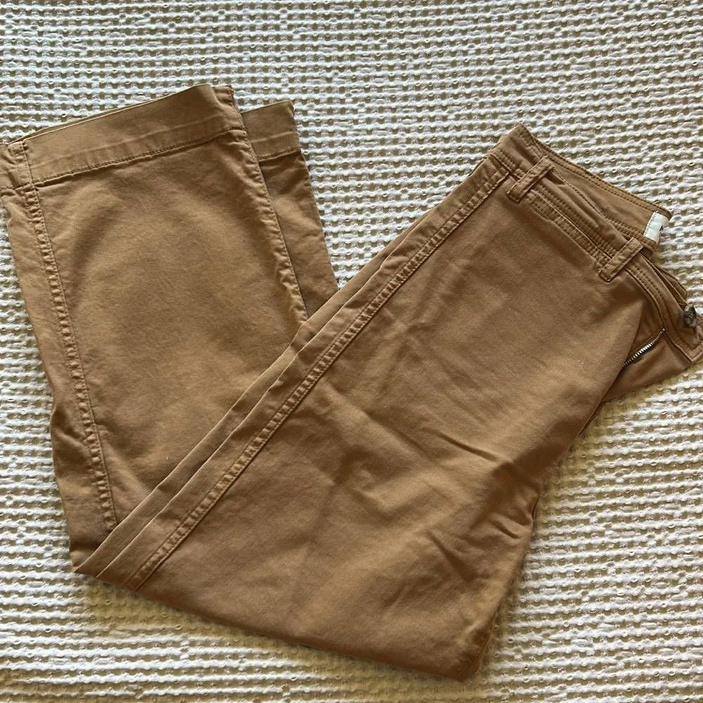 Marine Layer Bridget Crop Pant - Picture 2 of 6